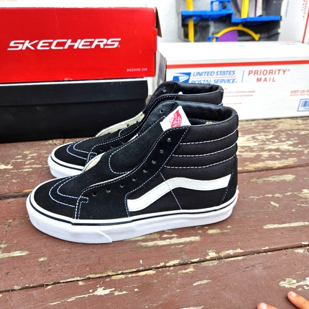 Vans Black High-Top Men's Shoes - Picture 5 of 16